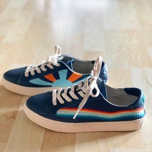 Soludos Rainbow Wave Sneaker
